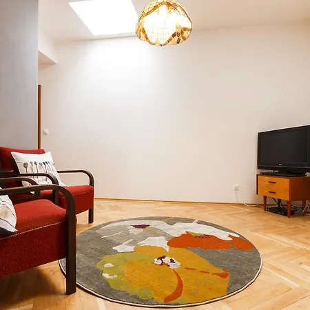 Luxurious Loft At Zizkov פראג