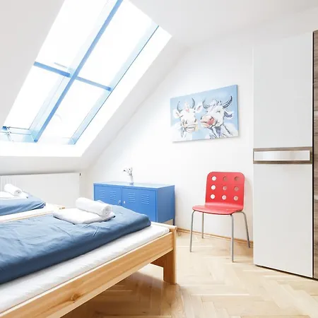 Luxurious Loft At Zizkov פראג